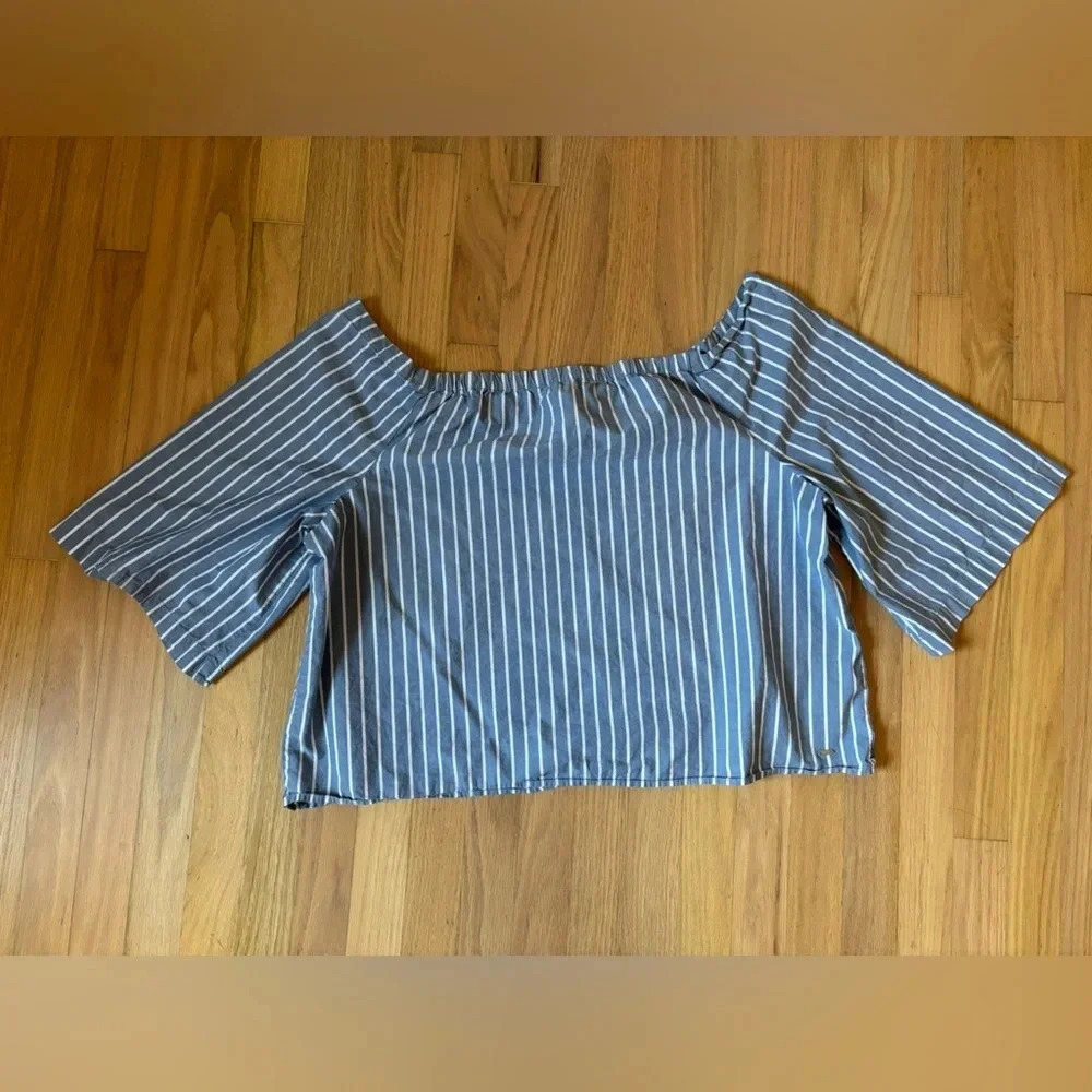 Tommy Hilfiger XXL Off the Shoulder Striped Top - Picture 2 of 5